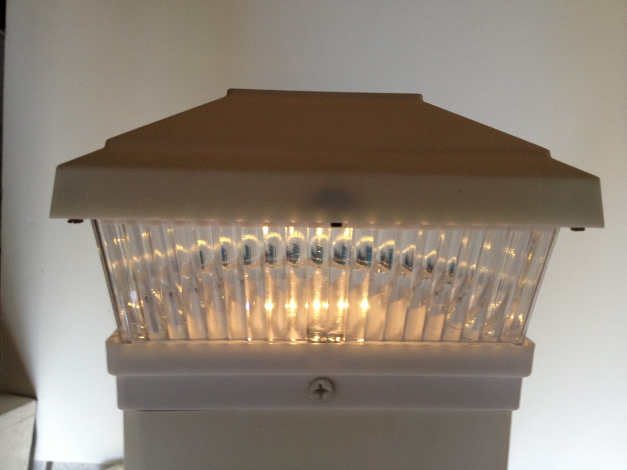 Solar Post Deck Cap Square Fence Light LED for 5x5 PVC/VINYL Post 16